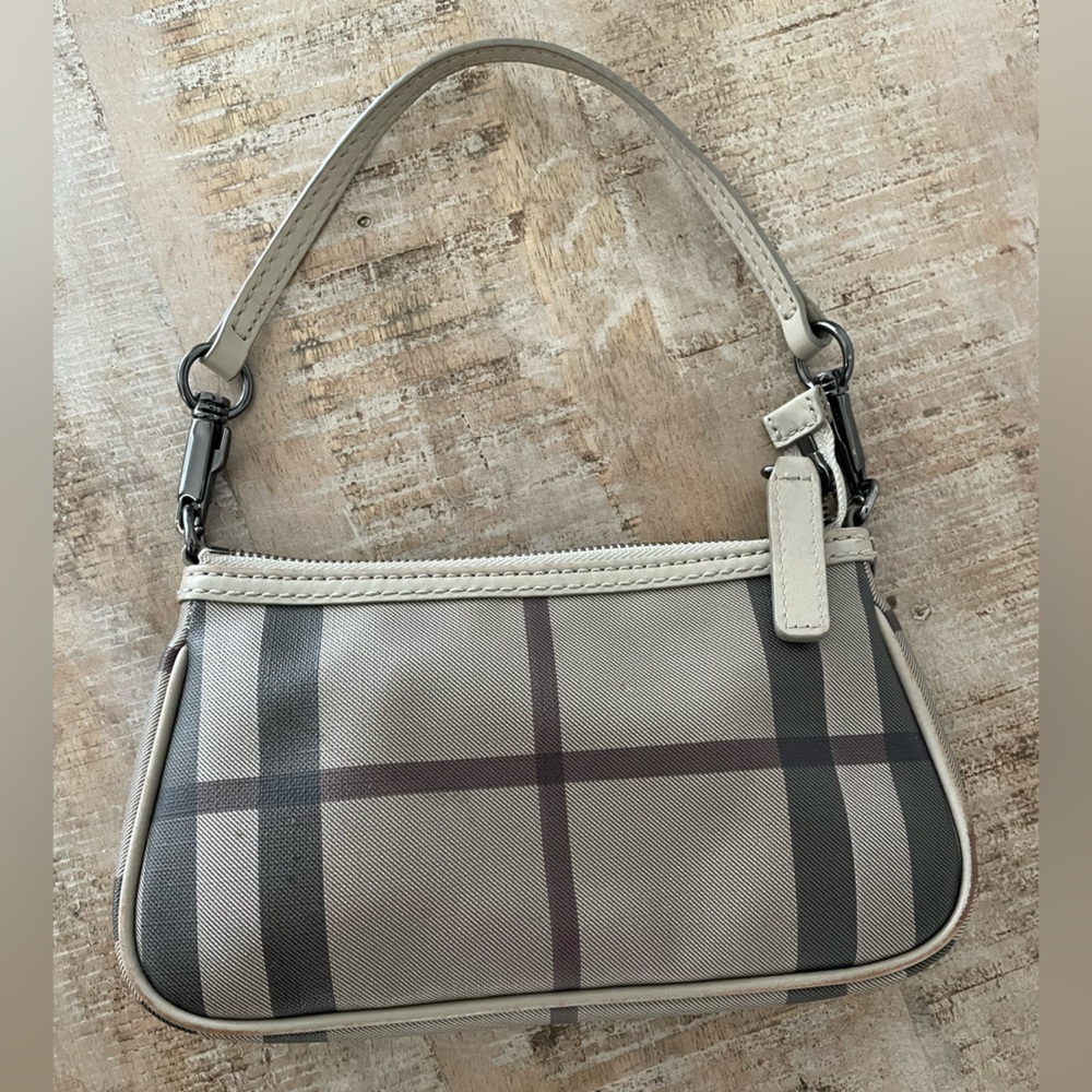 Burberry shoulder bag